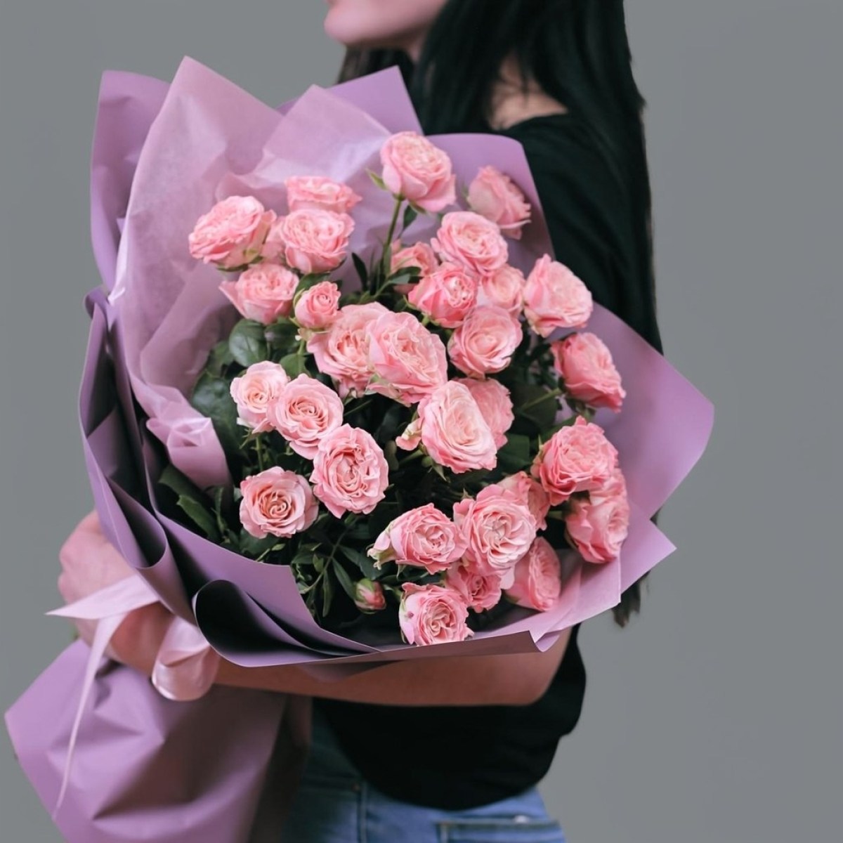 buket kustovyh roz 383